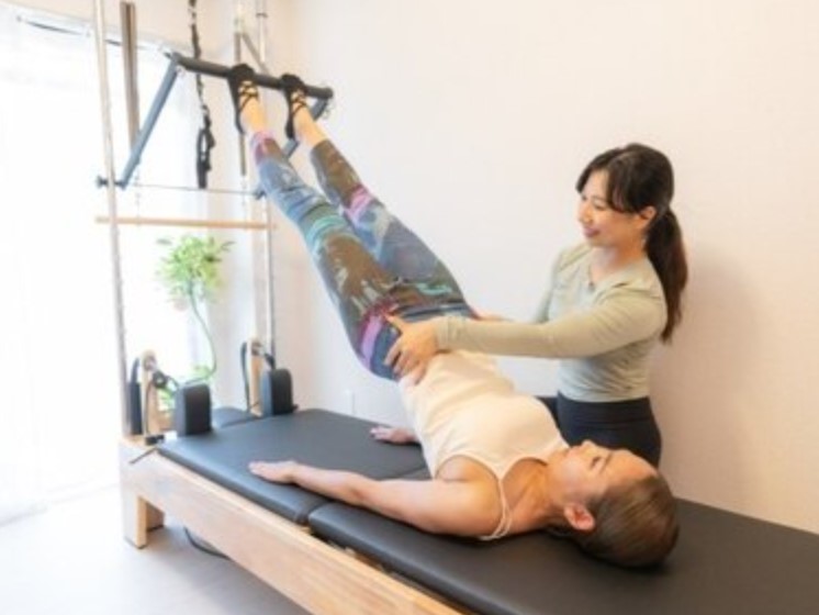 Econa pilates studio 代々木上原