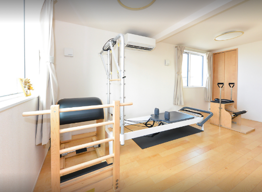 pilates room PEONIA